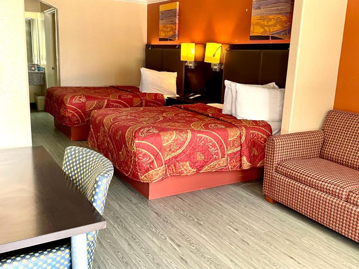 Luxury Inn Liberty Екстериор снимка